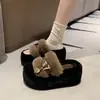 Pantuflas de algodón suaves y esponjosas con plataforma que aumentan la altura, para mujer, punta cerrada, antideslizantes, adelgazantes, ligeras, duraderas, de felpa de alta calidad, para usar en exteriores, otoño e invierno