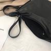 Bolso Bandolera Pequeño de Moda Versátil para Estudiantes Nuevo Estilo Primavera/Verano 2026 Ins Color Oscuro Bolso Suave de Gama Alta para Mujeres