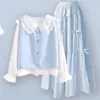 Conjunto de Primavera y Otoño para Niñas Mayores: Conjunto de Tres Piezas: Camisa con Cuello de Muñeca Dulce y Lindo, Chaleco y Falda con Lazo