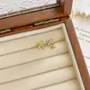 Presilhas de Orelha para Mulheres Sem Orelhas Furadas, Brincos de Luxo Leve e de Alta Qualidade, Ganchos de Orelha com Franjas Longas Indolores, Acessórios de Orelha de Pérola de Estilo Simples e Minimalista