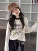 Blusa de manga comprida base com estampa de gato para meninas, nova coleção outono 2026, camiseta grossa de manga comprida com gola redonda, adequada para crianças mais velhas, para o final do outono