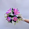 Chá Rosa Bud Simulado Noiva Segurando Rosa na Mão Casamento Decoração de Casa Pacote Simulado de Chá Bud Flor Falsa
