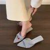 Primer Encuentro Sandalias de tiras abiertas estilo francés de temporada, zapatos de tacón alto, colección primavera/verano, sandalias rojas retro de punta