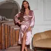 Conjunto de Pijama Feminino de Quatro Estações para Casa com Cadarço Camisola Camisola Conjunto de Duas Peças Roupa Externa Fina Conjunto de Pijama de Comprimento Médio