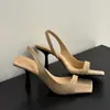 Primer encuentro con un sentido de sofisticación~ Sandalias francesas de lunares negros, destalonadas y con punta abierta, elegantes y estilosas con tacón fino y punta cuadrada