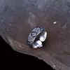 Anillo abierto de calavera con alas de plata de ley 925 vintage, artesanía tailandesa con acabado envejecido, anillo unisex personalizado de moda al por mayor