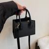 Bolso Bandolera de Moda Simple para Viajes Cotidianos Moda 2026 Verano Nuevo Estilo Texturizado Versión Coreana Versátil Retro Bolso Cuadrado Pequeño