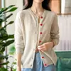 Cardigã de malha 100% cashmere puro feminino, moderno e jovial, casaco suéter de gola redonda, novo estilo outono e inverno com fecho de botão em formato de coração