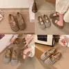 Nuevos Zapatos de Malla Transpirable de Lino Slip-on de Verano 2026 para Mujer Planos Suela Suave Punta Redonda Cómodos Versátiles Mocasines para Mujer