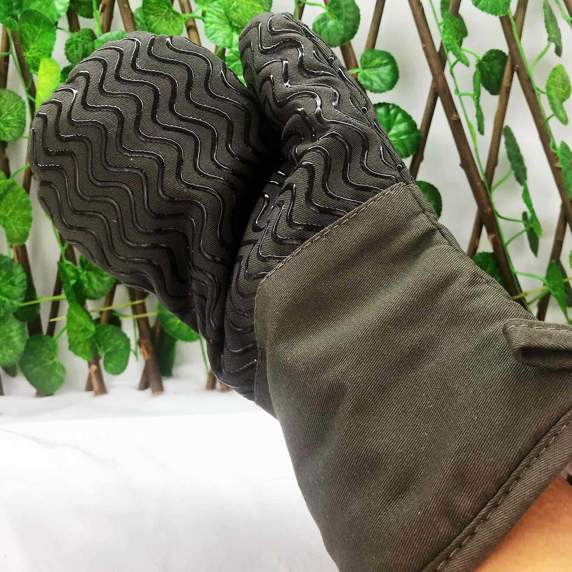 60AAFBAD-E643-480D-A9BE-E10762