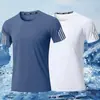 Camiseta Masculina de Seda Gelada de Manga Curta para o Verão Camiseta Solta de Manga Meia-Manga com Gola Redonda Tamanho Plus Simples Versátil Secagem Rápida Top Tendência
