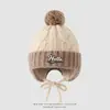 Chapéu de Outono e Inverno BOSTON Chapéu de Lã Infantil Proteção para as Orelhas Pompom Chapéu de Tricô Quente Meninos e Meninas Chapéu de Puxar à Prova de Vento