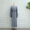 Vestido Loriya 2025 com Cintura Marcada e Mangas Largas Lr1096