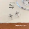 Coleção de Brincos de Pino Reto Gato Kt com Microincrustação de Zircônia em Cobre Desenho Animado para Mulheres, Agulha de Prata Fofo Doce Cool Brincos de Estudante