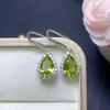 Venta directa del fabricante, bestseller transfronterizo, aretes de peridoto natural, chapados en plata 925, tamaño de la piedra principal 6*9mm