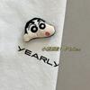 Muñeca de felpa de dibujos animados, crayón pequeño, muñeca nueva, broche, pequeño kwai, pequeña mochila blanca, pasador decorativo, calcetines, ropa, accesorios DIY