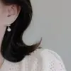 Pendientes de Perla con Flor Rosa Dulces y Elegantes para Mujer, Nuevo Estilo Popular 2026, Accesorios de Oreja Lindos Versátiles de Nicho