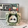 Festival do Barco-Dragão de 2026 Bolsa de Tricô Saudável com Padrão de Barco-Dragão e Panda, Bolsa de Mão para Compra em Lote Corporativo, Bolsa de Presente de Retorno para Zongzi