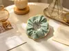 Gomas para el pelo de color sólido retro estilo francés, Scrunchies grandes estilo coreano, Gomas para el pelo de alta elasticidad, Suministro al por mayor, Ventas directas del fabricante