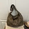 Bolso de Lona con Estampado de Leopardo para Mujer 2025 Nuevo Estilo Coreano Gran Capacidad Bolso Cruzado para Clase Viajes al Trabajo Bolso de Hombro Axila