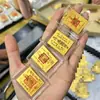 Adesivo de Celular Shuibeicai Ouro 999 Ouro Puro Princesa Por Favor Enriqueça Gato da Sorte Folha de Ouro Puro Venda Direta da Fábrica