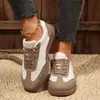 Zapatillas blancas para mujer de importación modelo nuevo primavera 2026 planas talla grande zapatillas de entrenamiento alemanas deportivas casual versátiles para estudiante