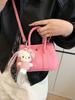 Bolsos de mano pequeños casuales de primavera y verano para mujer 2025 Nueva moda Bolsos tote versátiles Bolsos cruzados populares para ir al trabajo de este año