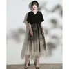 Elegante vestido de noche largo con degradado negro, adecuado para anfitrionas, se puede usar a diario, vestido de moda de manga corta con escote en V