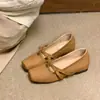 Lan Gui Estatura Pequeña Zapatos Mary Jane Vintage con Aumento de Altura Flor de Camelia Primavera 2026 Nuevos Zapatos Casuales para Mujer