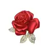Broche de rosa vermelha de alta qualidade transfronteiriço moda feminina acessórios de luxo leve anti-exposição terno de presente broche de suéter