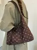 Nova bolsa tote Yuezhi 2026 outono inicial, textura simples de bolinhas, bolsa de mão e ombro versátil de alta qualidade em veludo cotelê
