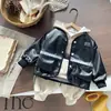 Conjunto de Ropa de Otoño para Niños 2026 Nuevo Elegante Moderno Ropa Infantil Primavera y Otoño Conjunto de Tres Piezas de Cuero Manga Larga