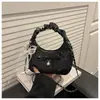 Bolsa de Mão Plissada em Forma de Meia-Lua Estilo Coreano Nicho para Mulheres 2026 Nova Moda Versátil Bolsa Transversal de Verão Versátil Bolsa para o Dia a Dia