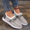 Zapatos de tacón sencillos para mujer transfronterizos europeos y americanos, forrados de forro polar, color liso, con ribete de pelo, suela gruesa, cálidos, nuevo modelo transfronterizo de Amazon, venta al por mayor europea y americana, talla grande