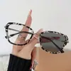 Nuevas Gafas de Moda Anti-Luz Azul para Mujer, Monturas de Gafas Lisas Trendy Ins, Gafas Anti-Luz Azul que Cambian de Color de Exportación Transfronteriza para Hombre