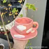 Taza de Café y Platillo de Cerámica Pintados a Mano Bajo Esmalte Estilo Ins Cuadros Taza de Café Taza con Forma de Corazón Taza de Té de Flores