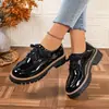 Transfronterizo Tallas Grandes Otoño 2026 Nuevo Punta Redonda Zapatos Pequeños de Cuero para Mujer Moda Europea Americana Suela Gruesa Aumentadores de Altura Mocasines En Stock