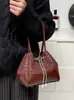 Bolso de Cubo de Mano de Moda para Mujer con Cadena Trenzada en Relieve de PU con Cordón, Elegante y con Estilo para el Trayecto Diario