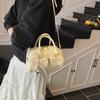 Bolso Coreano Nicho Simple Sobaco Boston para Mujer de Alta Gama Versátil para Desplazamiento Multibolsillo Casual Hombro Pequeño Cuadrado