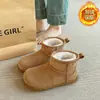 Botas de Nieve Estilo Pareja 2025 Nuevas de Invierno Forradas de Felpa Zapatos Panera Planos Antideslizantes Cálidos Zapatos de Algodón del Noreste