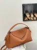 Bolsa de Ombro Fashion de Couro Genuíno de Grande Capacidade, Bolsa Elegante para o Dia a Dia, Pode Ser Usada como Bolsa de Mão ou Bolsa Transversal, Design Exclusivo, Bolsa Texturizada de Abaixo do Braço para Mulheres