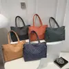 2026 Verano Nuevo Bolso de Cesta para Mujer Bolso de Hombro Único Bolso Tote Texturizado Doble Cara con Letras Bolso de Compras Bolso de Mano Informal