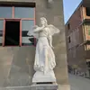 Decoración de Escultura de Ángel de Mármol para Exteriores Estilo Europeo Blanco Arcángel Largo Miguel San Miguel Escultura de Piedra Adornos