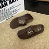Otoño 2026 Nuevos Zapatos Birkenstock Retro para Mujer Doble Hebilla Suela Suave Slip-on Zapatos Perezosos Estampado de Leopardo Versátiles para Viajar Zapatos Individuales