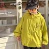 Jaqueta corta-vento de primavera e outono para meninos, novo estilo 2026, blusa com capuz estilosa para crianças, à prova de vento de primavera