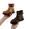 Botas infantis, design color-block retrô com fivela, botas de cano médio, coleção outono/inverno 2026, botas de moto bico redondo para meninas, botas curtas versáteis
