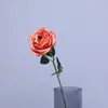 Flor Artificial Sola Rosa Dorada Decoración de Mesa Floral Rosa Retro Lujo Ligero Flor de Seda Flor de Boda Flor Suave