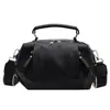 Bolso Boston Portátil Retro Europeo y Americano Transfronterizo para Mujer Otoño e Invierno 2024 Bolso de Hombro Casual de Moda de Gran Capacidad