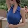 Verano 2025 nuevo cuello POLO cuello halter sin mangas color liso espalda descubierta tejido trenzado chaleco corto top para mujer de fábrica