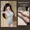 Lencería sexy Manyu, diseño seductor, escote en V profundo, espalda descubierta, estampado de rayas, entrepierna abierta, conjunto de una pieza fácil de quitar 9776